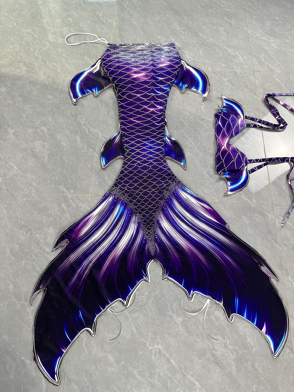 Colorful Dreamy Mermaid Tail A - огляд і ціна Aquarium & Marine Museum Universiti Malaysia Sabah Kota Kinabalu Sabah Reviews